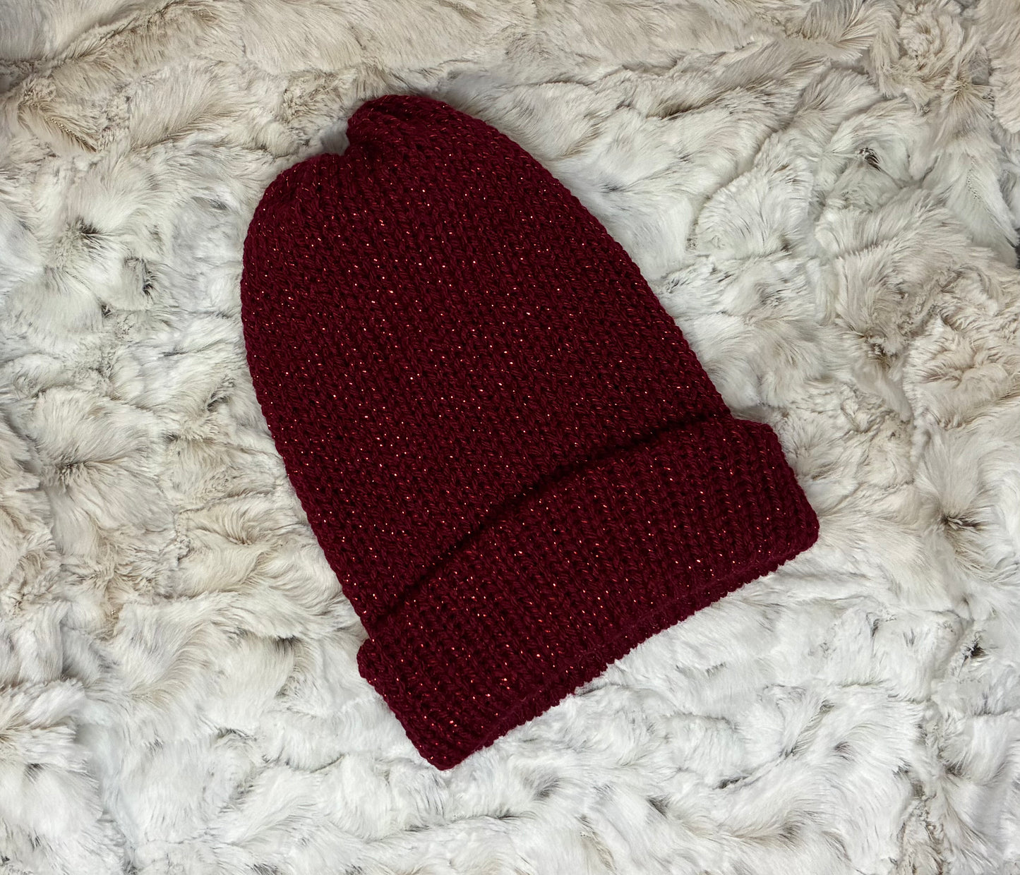 Beanie, Foldable Brim, Acrylic. Burgundy, Sparkle