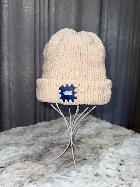 Cozy vanilla beanie with Washington patch