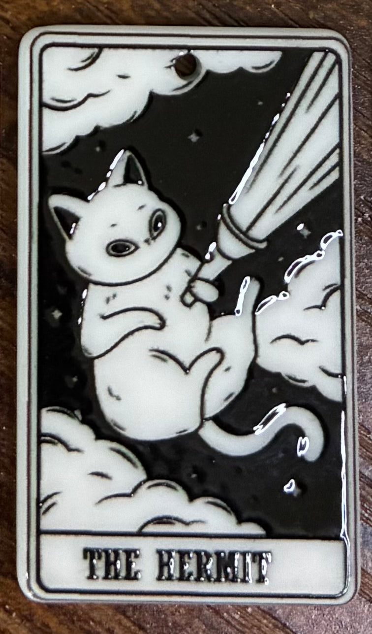 (Acrylic) Cat Tarot Keeper Keychain-Lobster Clasp w/Keyring