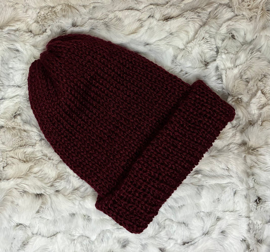 Beanie, Foldable Brim, Wool. Burgundy